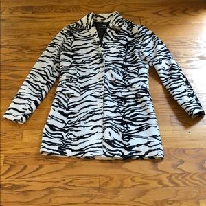 🆕 Zebra Patterned Coat